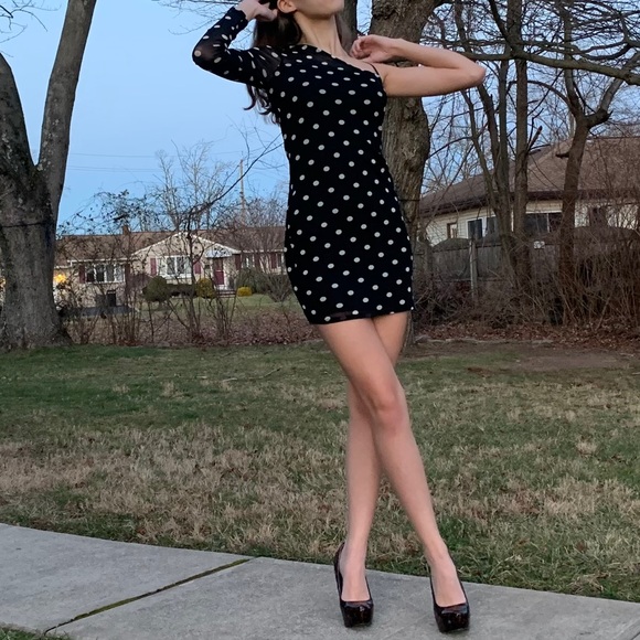 Sexy NWOT Black & White Polka Dot Dress - Picture 8 of 9